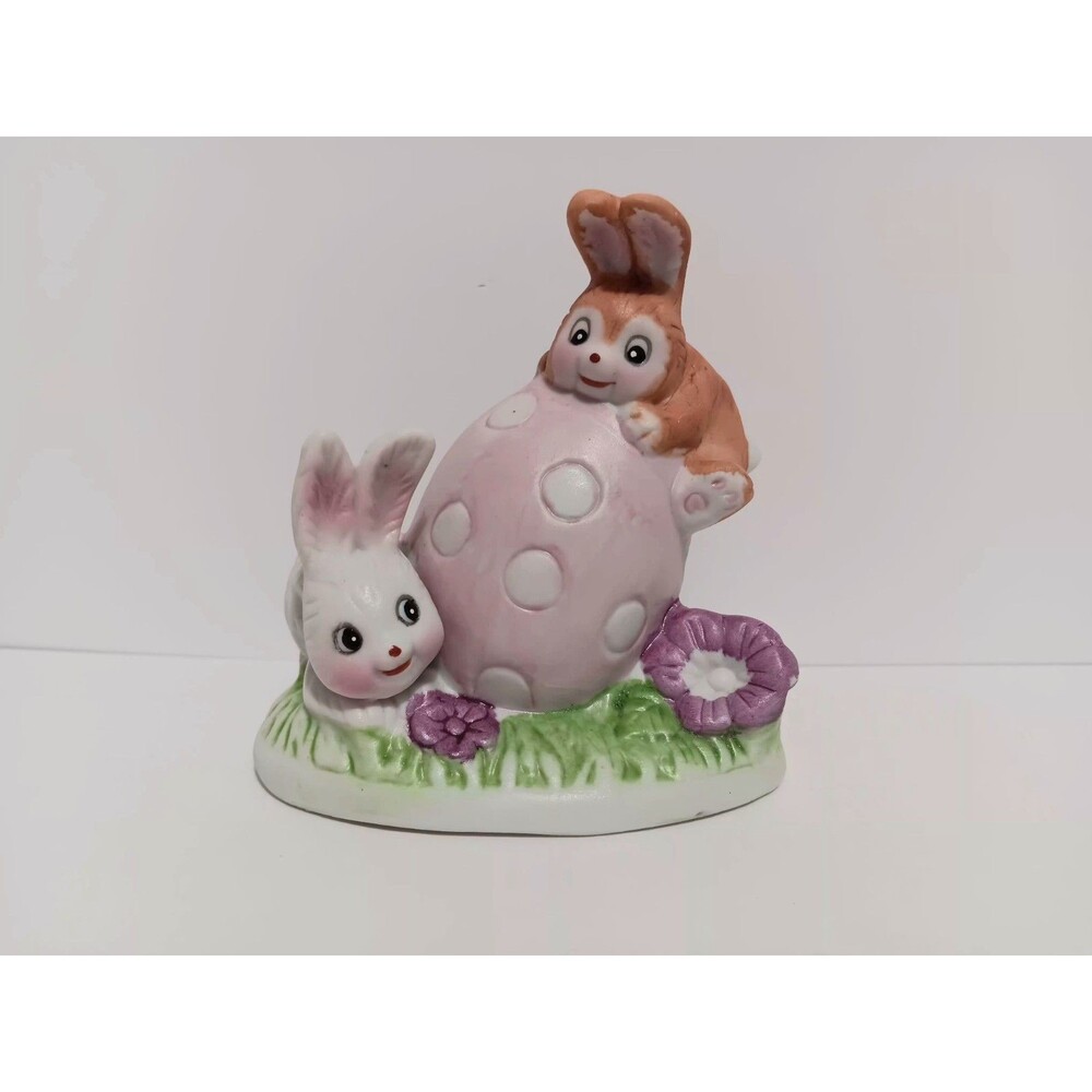 Russ Berrie Rabbit Bunny Egg Figurine Vintage 3.25"×3.25"